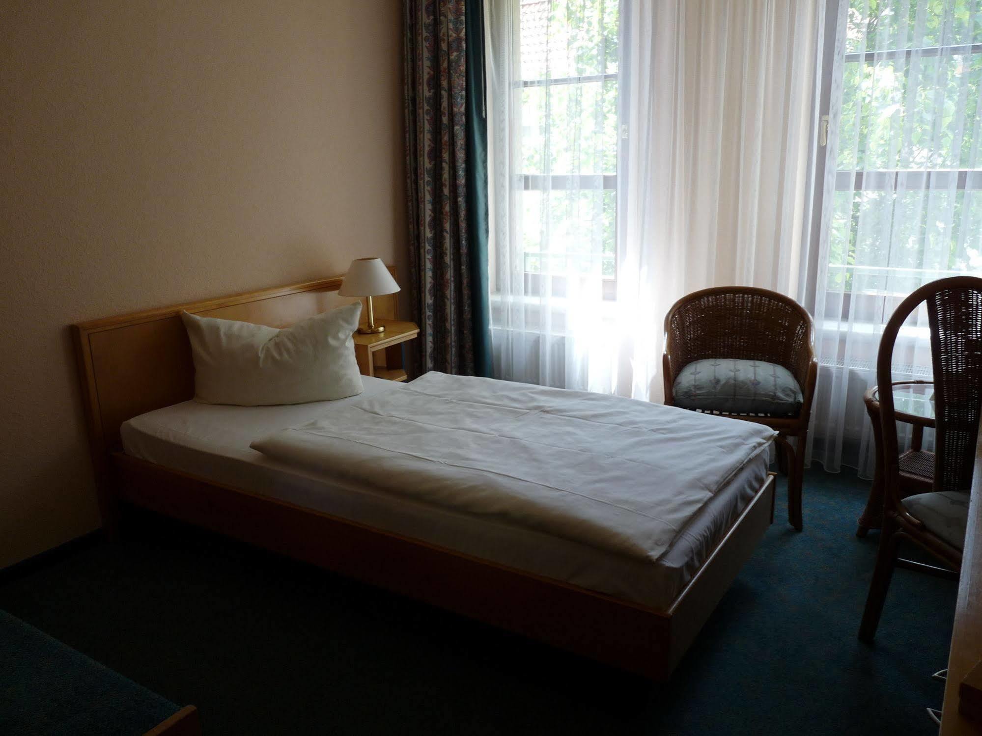Hotel Garni "Zum Eichwerder" Templin Eksteriør bilde