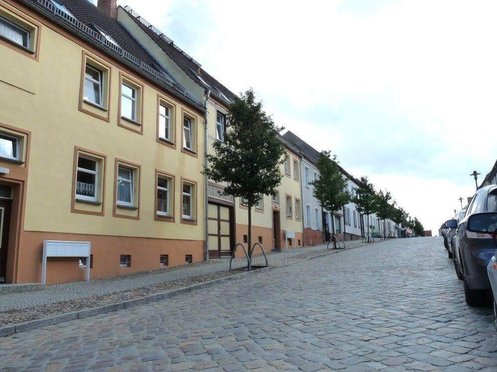Hotel Garni "Zum Eichwerder" Templin Eksteriør bilde